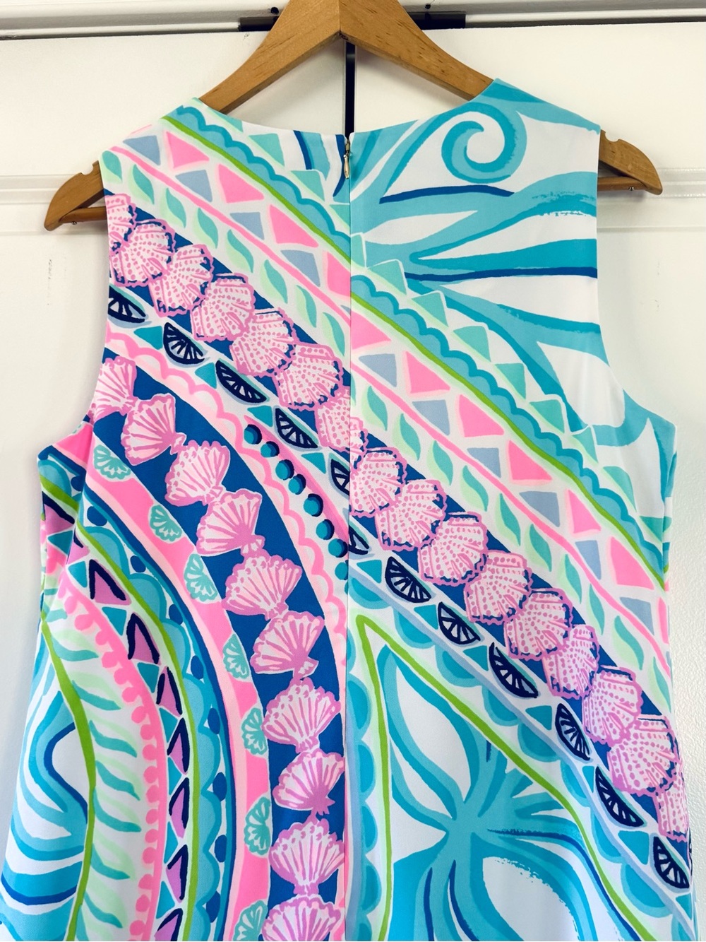 Lilly Pulitzer Narissa Shift Dress Coco Island Shell Colorful Beach Print Size 8 - Picture 4 of 8